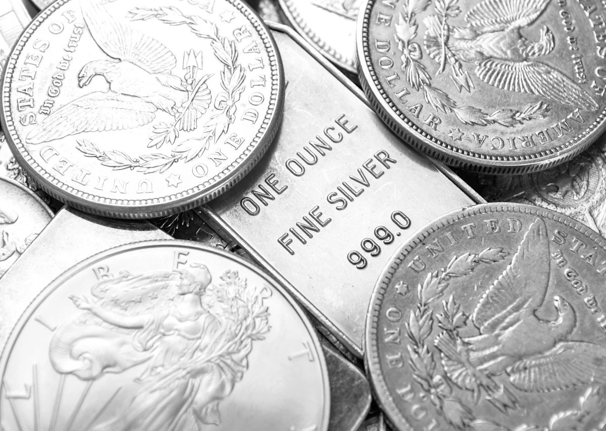 Silver Prices Rebound Today as Fed Policy Looms Over Markets